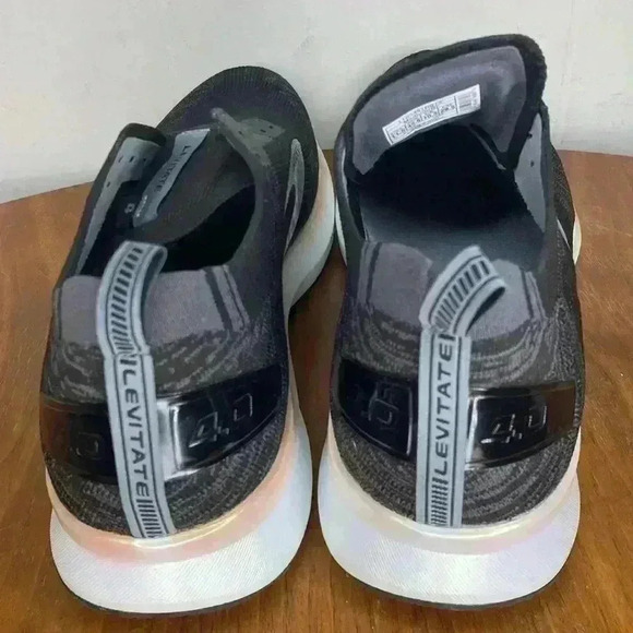 Brooks Levitate 4 Black White Men's Sneakers Size 11.5 - Picture 4 of 8